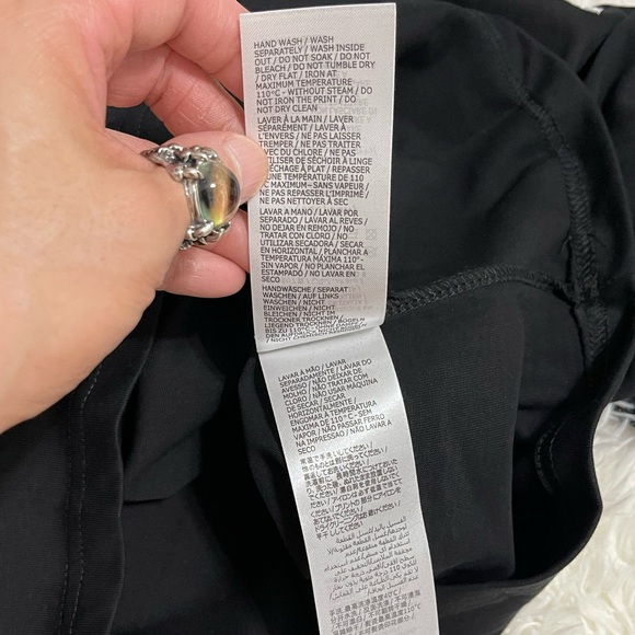 Like New Men Size Medium Gucci Logo Embroidered Oversized Tee 100% Cotton Black - Picture 12 of 13